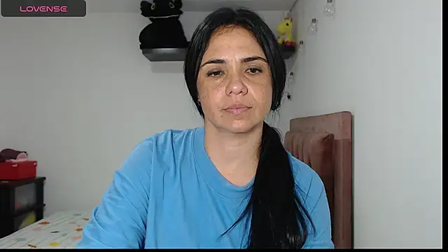 selena ferri online show from 11/13/25, 01:26