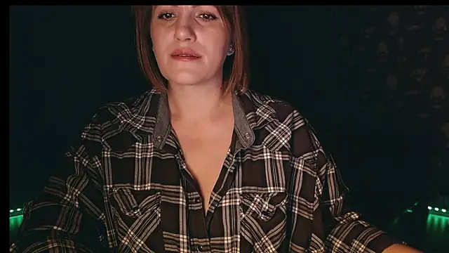 Snapshot of _letty_ chatting on 02/15/26, 03:14 letty online show from 02/15/26, 03:14