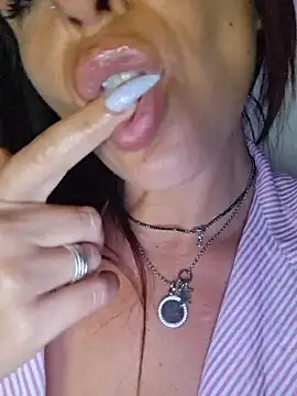 allyson22andy online show from 04/13/26, 09:09