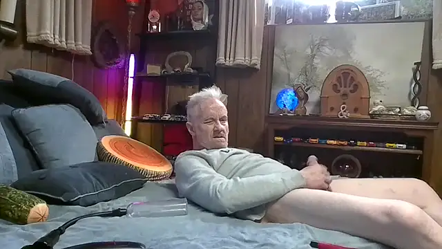 Makowboy online show from 04/04/26, 04:37