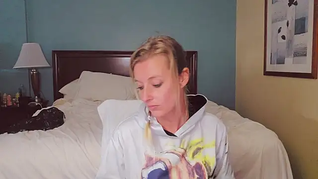 AsiaGoesPro online show from 09/30/25, 04:12