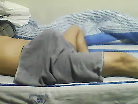 Snapshot of sebastian_aries chatting on 10/21/25, 05:08 sebastian aries online show from 10/21/25, 05:08