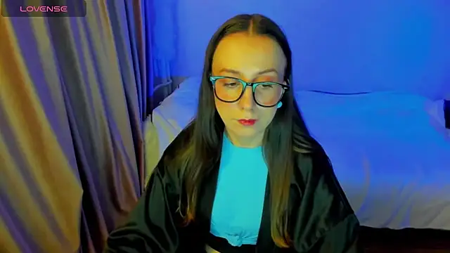 CurlySteph online show from 03/04/26, 07:53