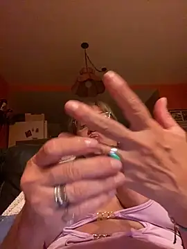 camelia3 online show from 02/09/25, 11:04