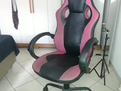 bustycarly online show from 01/26/25, 01:04