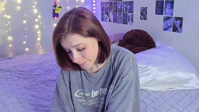 YunaPeace online show from 02/06/25, 07:29