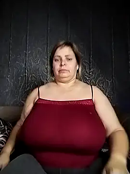 EvaCristal online show from 11/08/25, 04:12