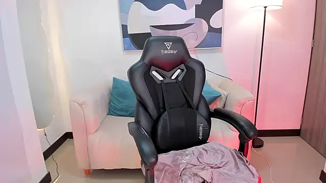 SaraParker  online show from 02/19/26, 10:17