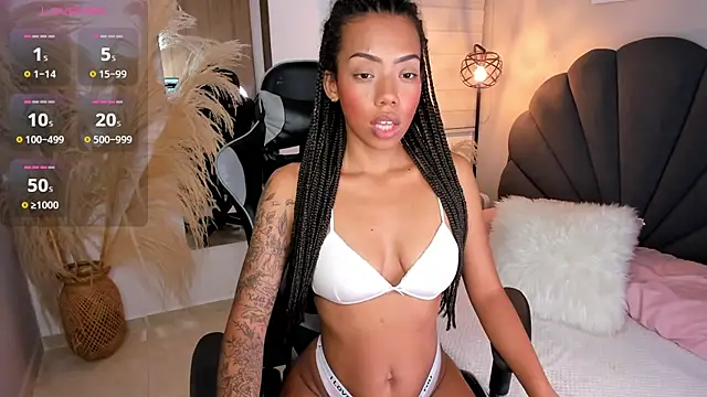 ashley 23  online show from 02/06/25, 12:33