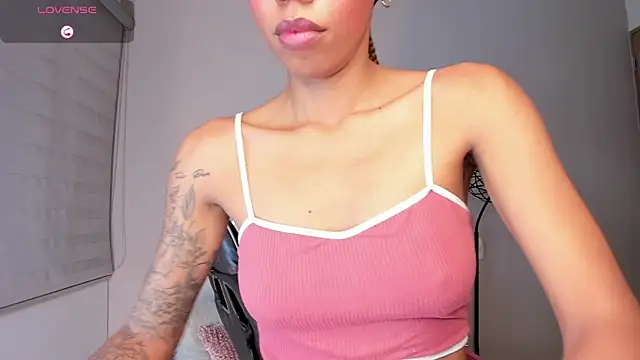 ashley 23  online show from 03/10/26, 04:06