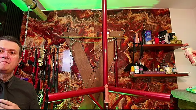 boy n girl online show from 03/20/26, 09:14