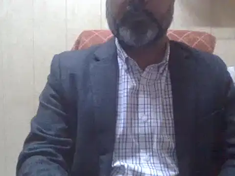 Snapshot of hairymaster95 chatting on 12/12/24, 10:13 hairymaster95 online show from 12/12/24, 10:13