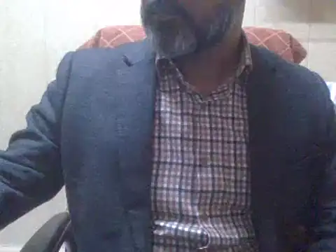 Snapshot of hairymaster95 chatting on 12/14/24, 09:29 hairymaster95 online show from 12/14/24, 09:29