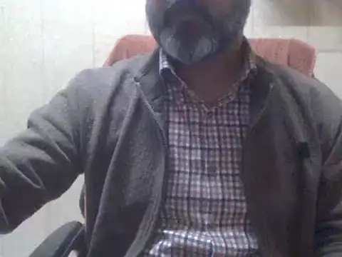 Snapshot of hairymaster95 chatting on 12/26/24, 11:54 hairymaster95 online show from 12/26/24, 11:54