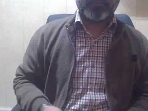 Snapshot of hairymaster95 chatting on 01/25/25, 04:13 hairymaster95 online show from 01/25/25, 04:13