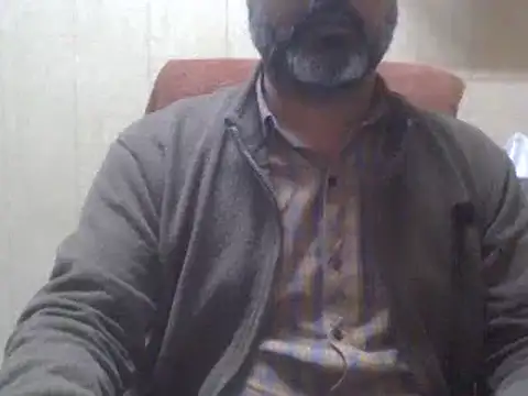 Snapshot of hairymaster95 chatting on 02/01/25, 06:43 hairymaster95 online show from 02/01/25, 06:43