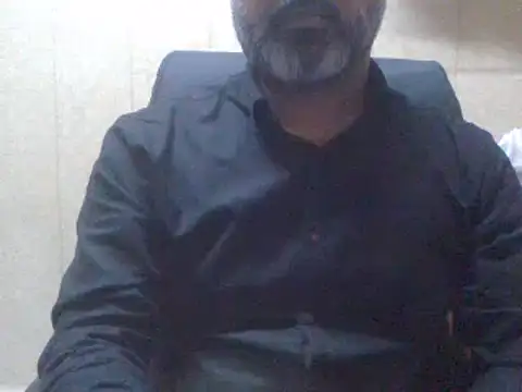 Snapshot of hairymaster95 chatting on 02/11/25, 08:15 hairymaster95 online show from 02/11/25, 08:15