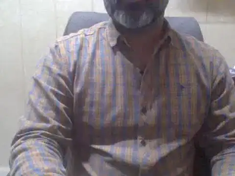 Snapshot of hairymaster95 chatting on 02/28/25, 06:21 hairymaster95 online show from 02/28/25, 06:21