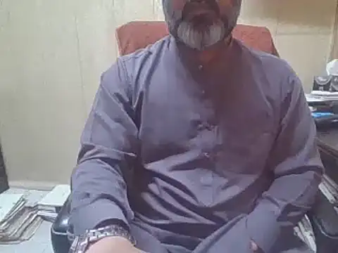 Snapshot of hairymaster95 chatting on 09/15/25, 03:39 hairymaster95 online show from 09/15/25, 03:39