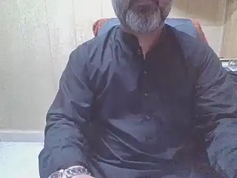 hairymaster95 online show from 04/17/26, 04:15