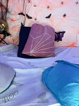 Violeta Goddess online show from 10/27/25, 08:51