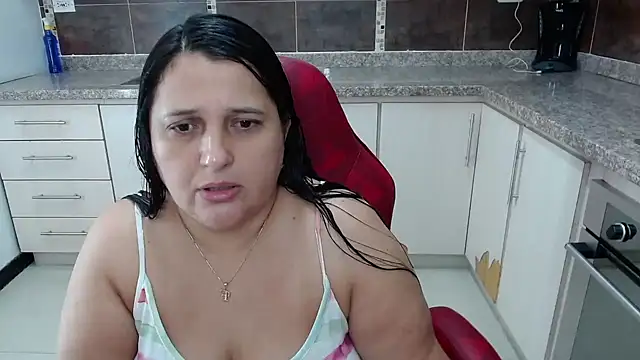 Kerly Doll online show from 01/10/25, 11:43