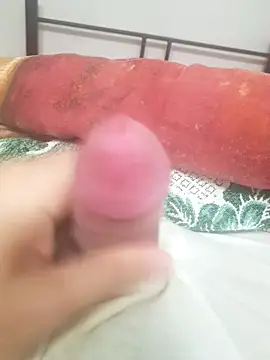 Ummfuss1 online show from 04/15/26, 02:02