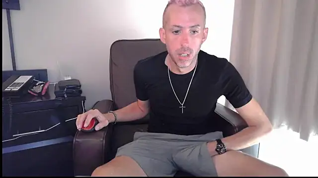 smokenstrokex online show from 05/17/26, 02:46