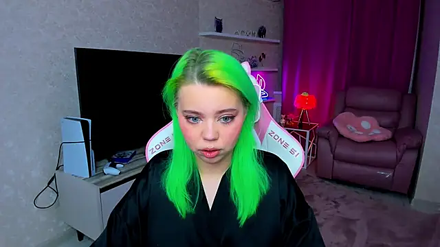 EnergyBunny 1 online show from 10/14/25, 06:20