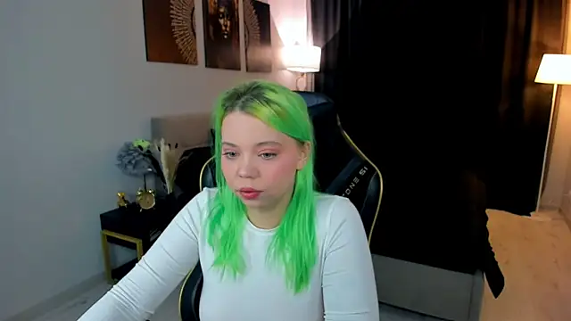 EnergyBunny 1 online show from 10/15/25, 07:36