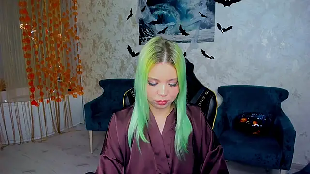 EnergyBunny 1 online show from 10/27/25, 06:34