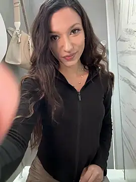  MiaQueen  online show from 03/29/26, 10:10