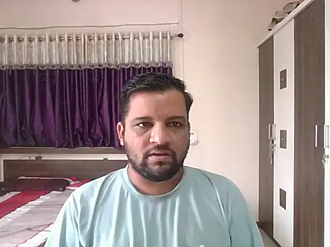 dhruv love online show from 09/23/25, 04:26