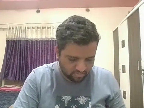 Snapshot of dhruv_love chatting on 04/04/26, 12:57 dhruv love online show from 04/04/26, 12:57