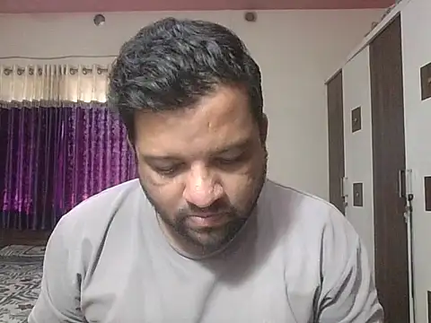 Snapshot of dhruv_love chatting on 04/08/26, 04:34 dhruv love online show from 04/08/26, 04:34