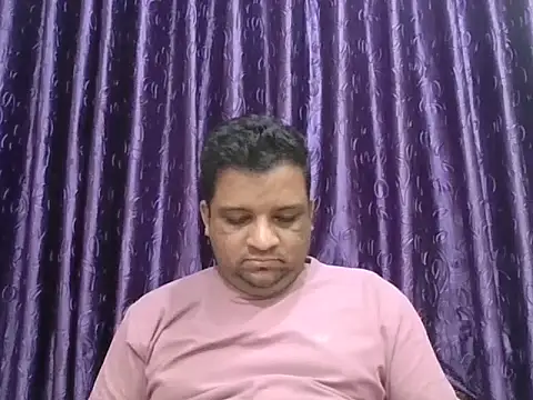 Snapshot of dhruv_love chatting on 04/26/26, 05:54 dhruv love online show from 04/26/26, 05:54