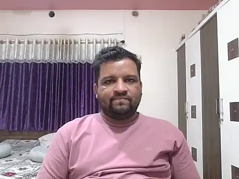 dhruv love online show from 06/17/26, 01:56