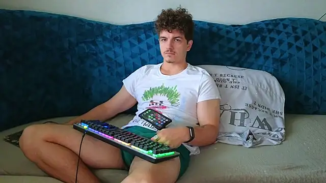 Remy Miles online show from 09/18/25, 07:10