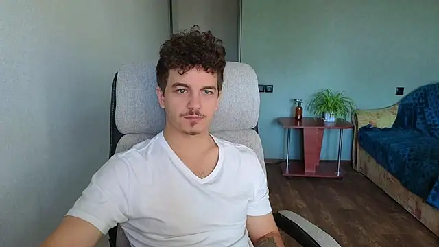 Remy Miles online show from 10/13/25, 07:19