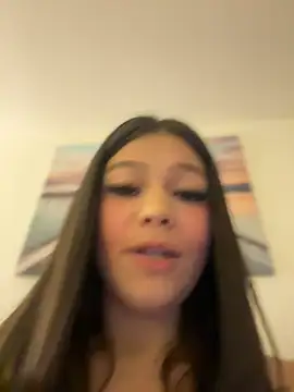 Alyshanon18 online show from 02/06/25, 05:46