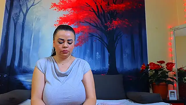 ElizabethEven online show from 02/15/25, 12:26