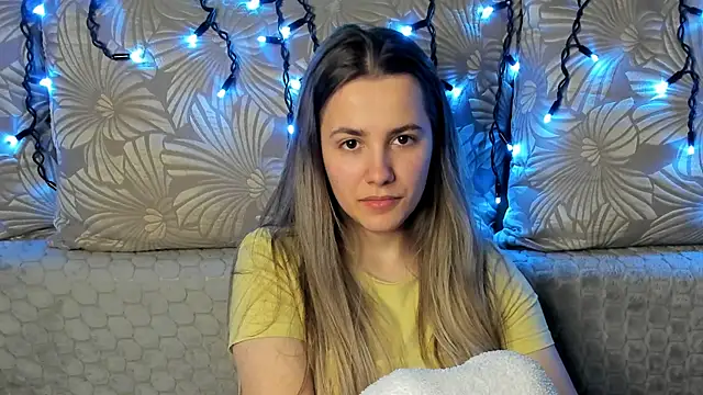 MaggieCake online show from 02/15/26, 07:51