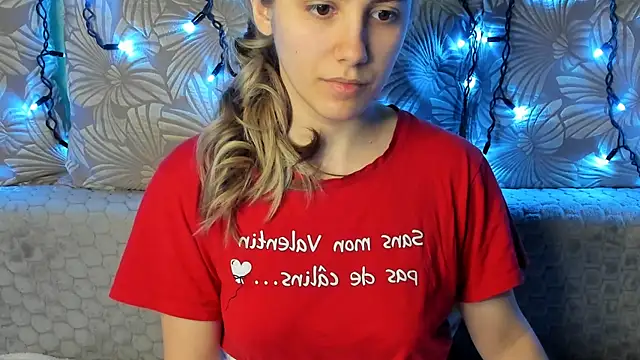 MaggieCake online show from 03/03/26, 03:45