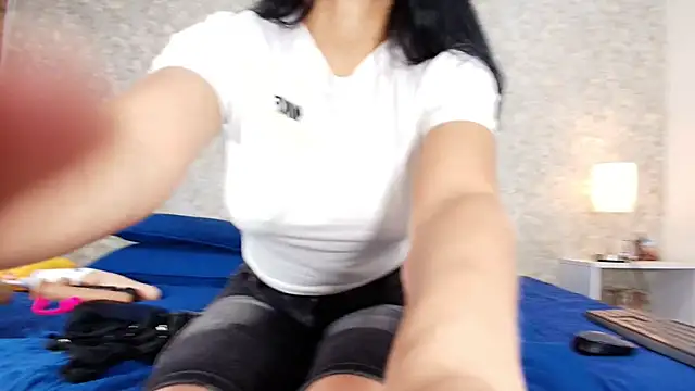 Snapshot of samanta_360 chatting on 10/09/25, 11:52 samanta 360 online show from 10/09/25, 11:52