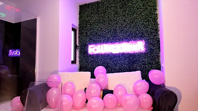 realhotfallingdevil online show from 02/14/25, 08:52