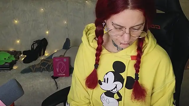 Ginger Stay online show from 10/30/25, 12:34