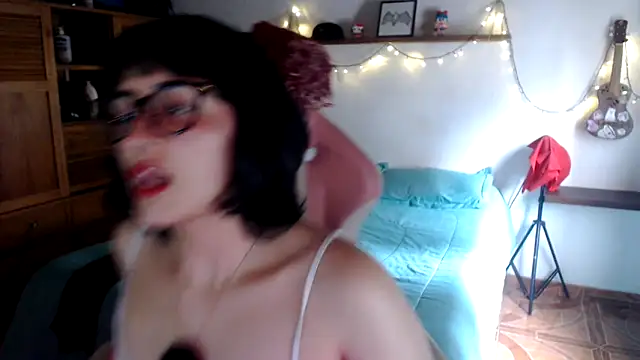 Snapshot of venus_666 chatting on 06/09/26, 08:31 venus 666 online show from 06/09/26, 08:31