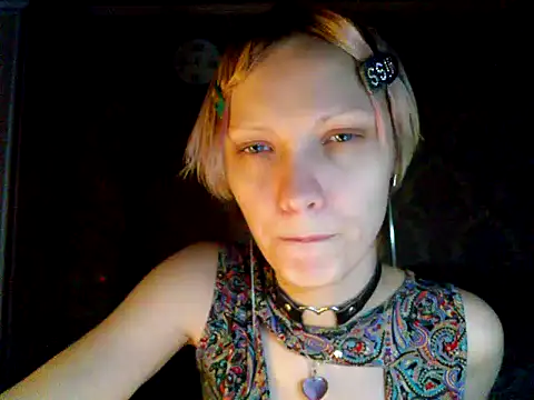 Snapshot of WildMissNiks chatting on 12/15/24, 10:50 WildMissNiks online show from 12/15/24, 10:50