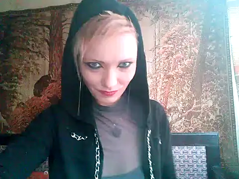 Snapshot of WildMissNiks chatting on 01/23/25, 10:11 WildMissNiks online show from 01/23/25, 10:11