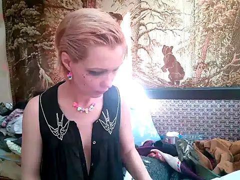 Snapshot of WildMissNiks chatting on 02/23/25, 07:22 WildMissNiks online show from 02/23/25, 07:22